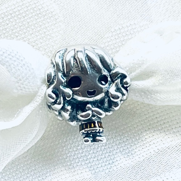 ⚡ NWOT Hermione Granger Charm – Harry Potter ✨ - Picture 1 of 12